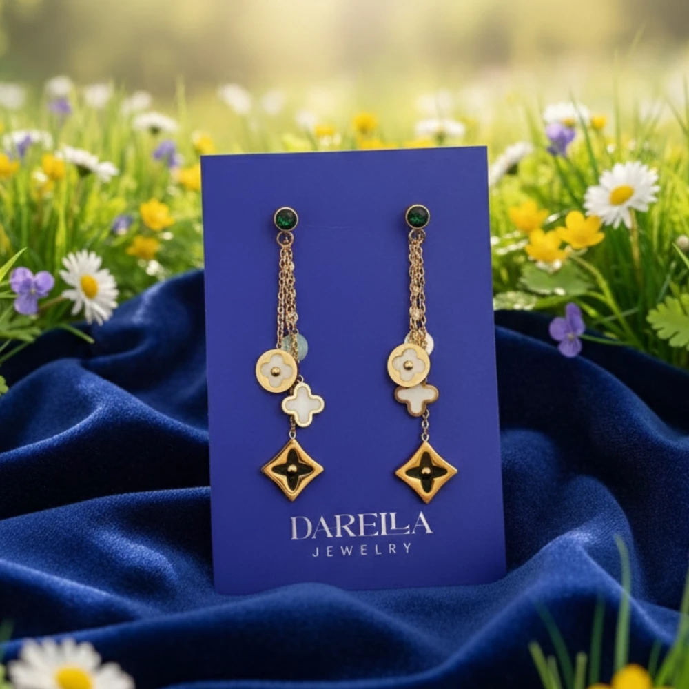 Qızılı Rəngli Clover (Yonca) Dizaynlı Uzun Sırğalar