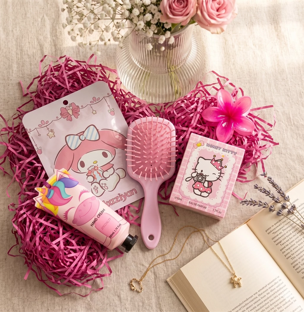 Hello Kitty & My Melody "Sweet Care" Özəl Gözəllik Dəsti – 5-i 1-də Beauty Box